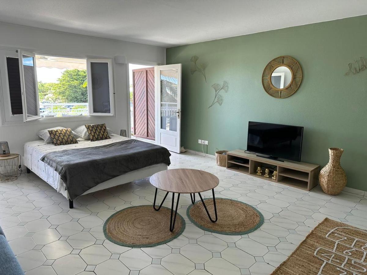 Grand Studio Zen Idealement Situe A Saint-Francois Avec Piscine Et Terrasse Exterior foto